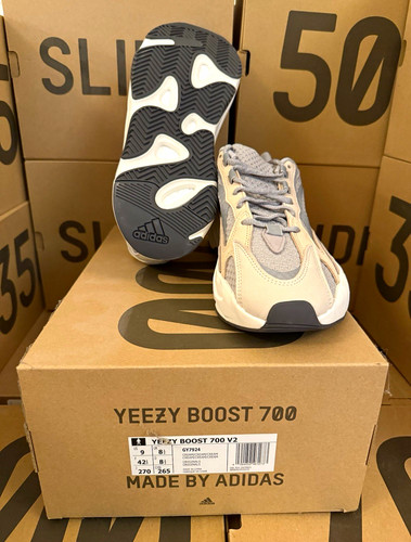 Adidas yeezy boost 700 - adidas,